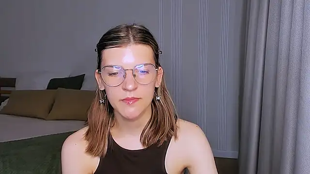 AnnaThorne webcam