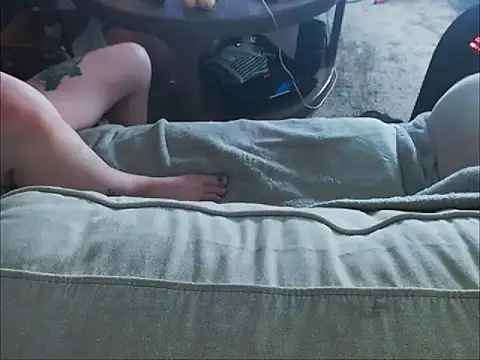 studlyhardwoodd webcam