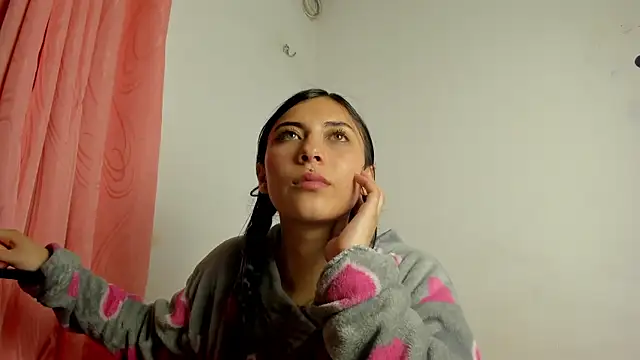 Alanaloiiss_ webcam