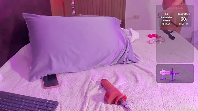 eimy_jones_ webcam