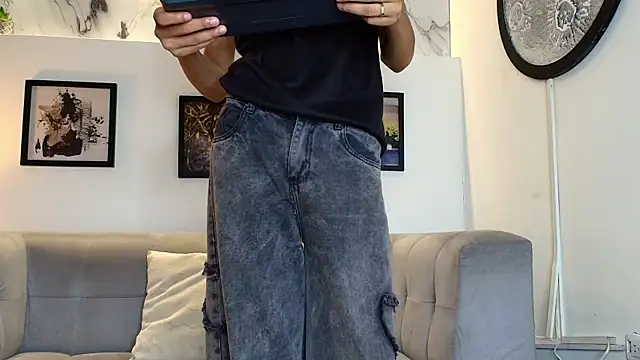 BOYS_PLAY webcam