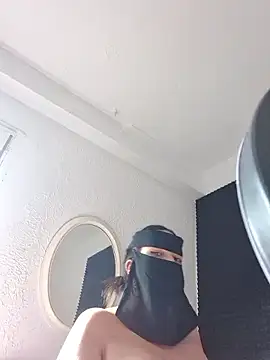Big_as-big webcam