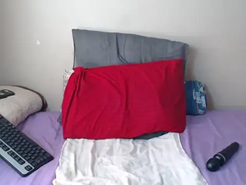 BadGirlMona webcam