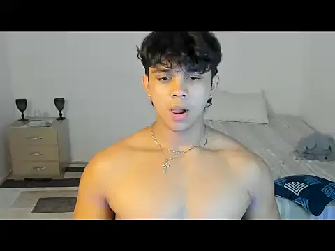 noahprada webcam