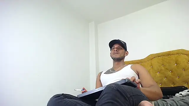 Chris_Dick23 webcam