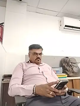 Desi_Lodo_Gujju_Boy webcam