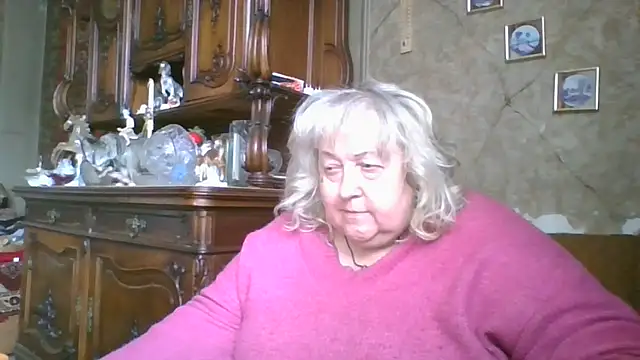 Lala-Love56 webcam
