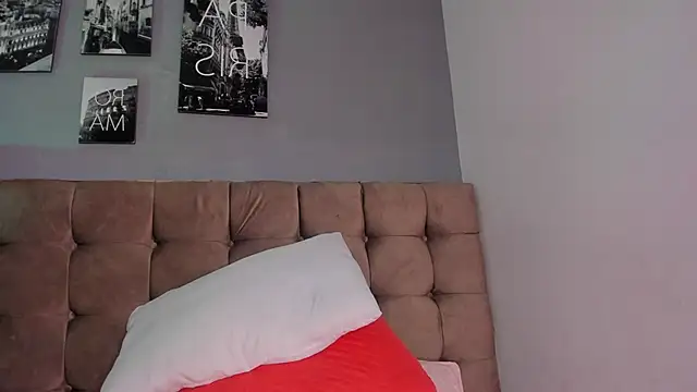 aleja_cute_ webcam