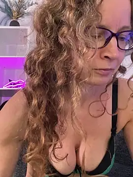 AnnikaRose webcam