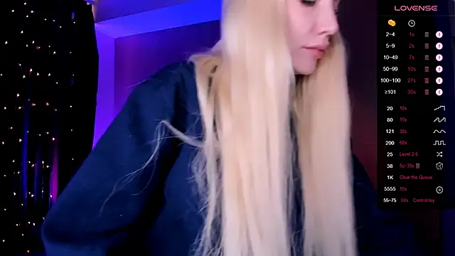 AnyaTaylor_ webcam