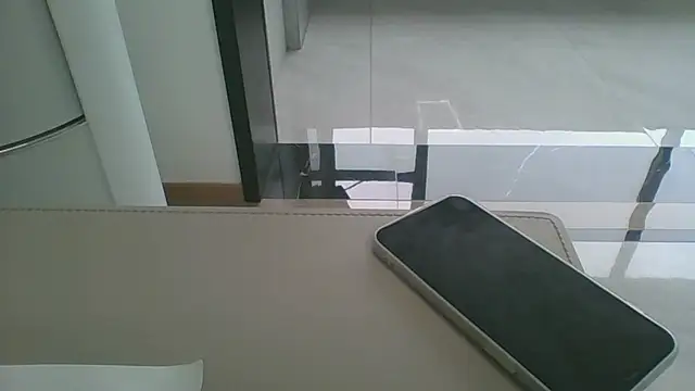 nole_china7 (Ask my age) - talk / fun / cum