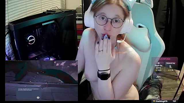 LilyFoxxx webcam