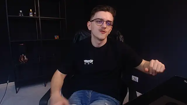 FelixStarkk webcam