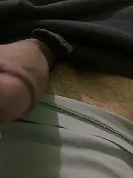 Pussylover_32 webcam