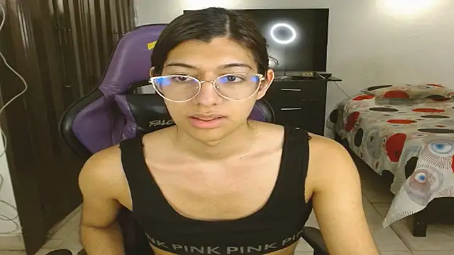 Alanni_parker webcam