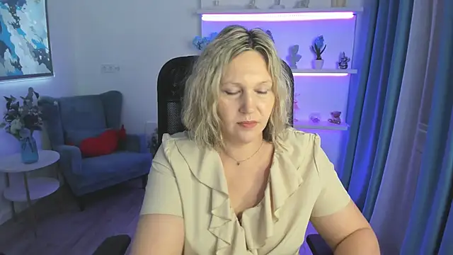 ninastarle - NinaStarle's free webcam - UK Sex Cams