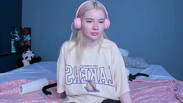 Lillie_Berry webcam