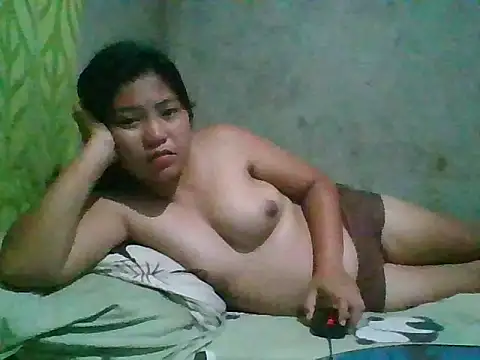 nikki_zapphire webcam