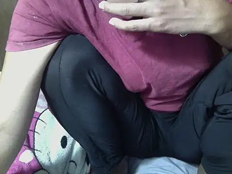 Asian-Aizax webcam