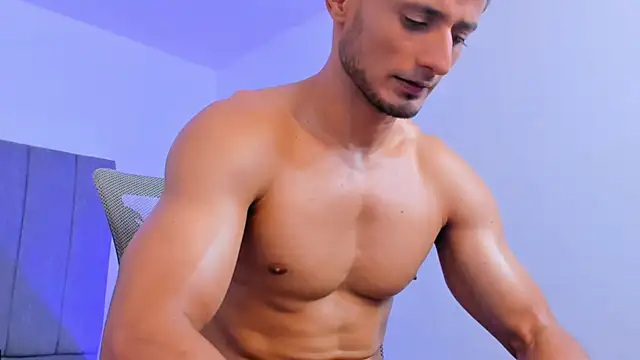 Adonys_Lewis_ webcam