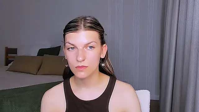 AnnaThorne webcam
