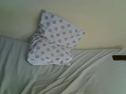 wifey_aj webcam