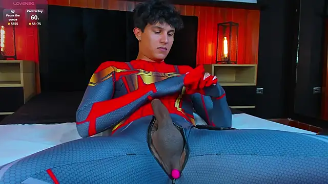 Leo_Savage_ webcam
