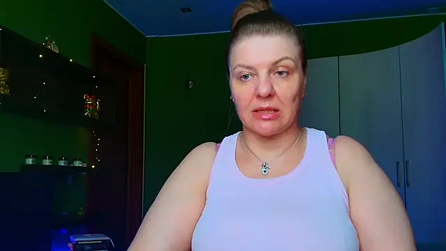 VeronikawGold webcam