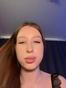 AnnLaisy webcam