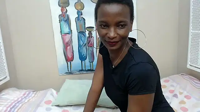 TallDivaNoir webcam