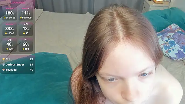 LavenderMitten webcam