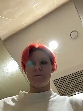 NinaParri webcam