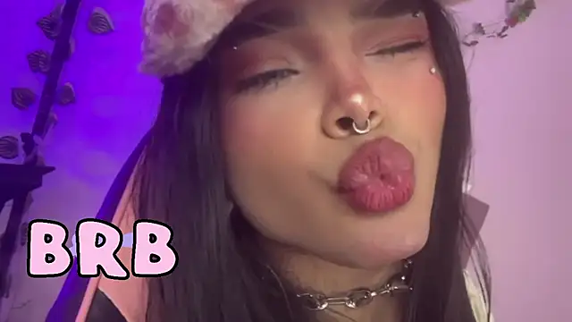 Maki_XOXO webcam