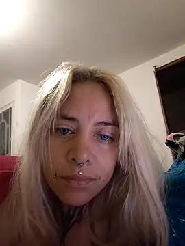 sofigirlgold webcam