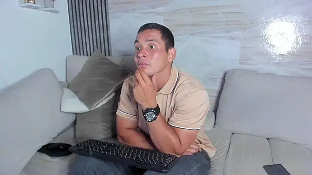 dylan_viper webcam