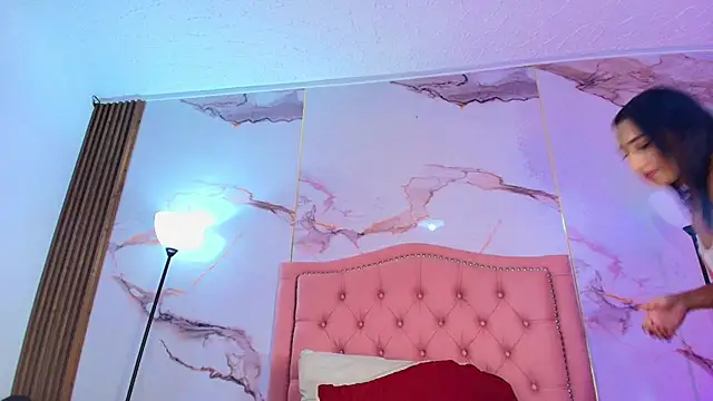 alyathompson - AlyaThompson's free webcam - UK Sex Cams