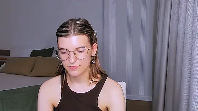AnnaThorne webcam