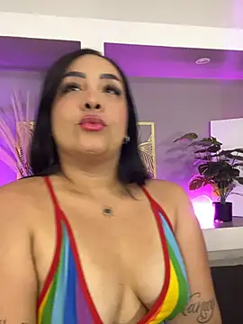 Sheeryl__ webcam