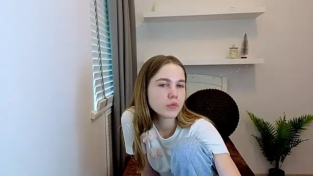 LoveXLexi webcam