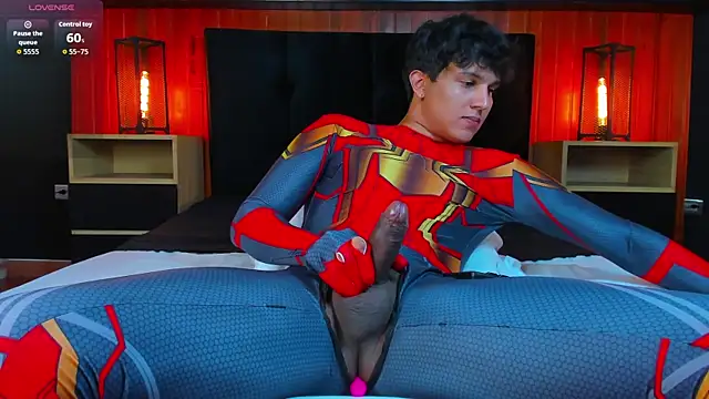 Leo_Savage_ webcam