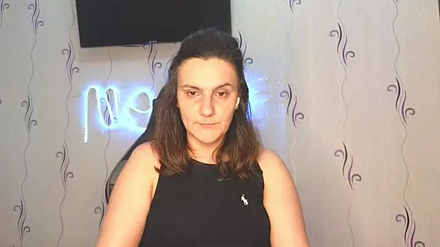 warm_pearl webcam