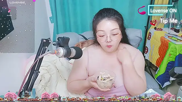 AngelwithEcup webcam