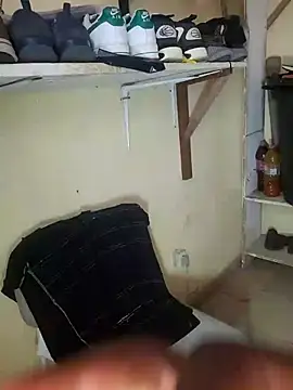 blackcoffe2 (M young) - Please help me rent an apartment