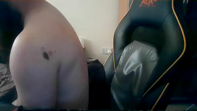 LondonMan1988 webcam