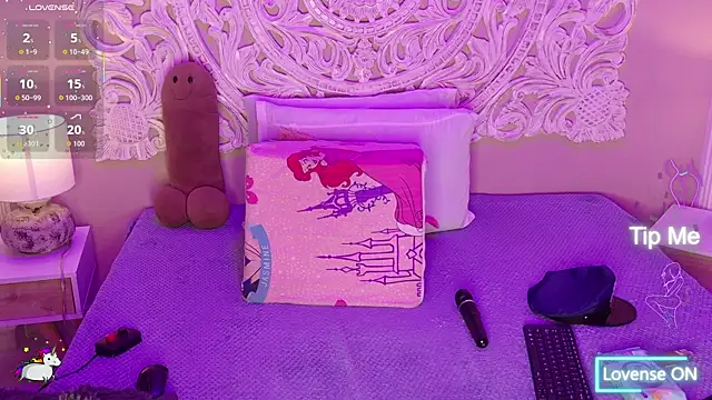 MalaikaBrown webcam