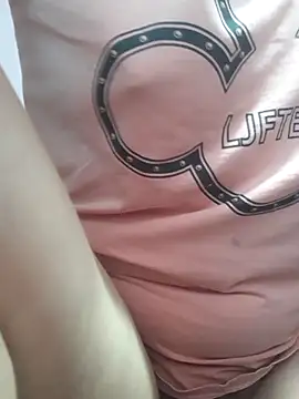 jerryjen11 - JerryJen11's free webcam - UK Sex Cams