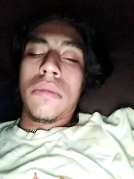 AlexAlejandro13 webcam