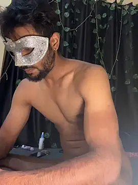 JustIndianlovers webcam