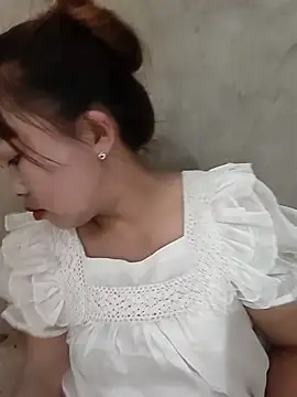 Mina_xYx webcam