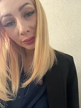 AngieShae webcam
